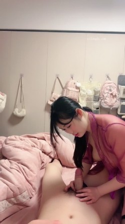 米亚同学 才艺主播下海 她竟然有男主了还无套内射 心痛 截图3