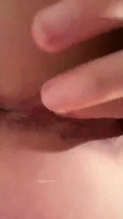 新人！正宗校花下海！超级漂亮~【低调糯米团】扣穴自慰~爽 截图3
