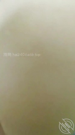 乱伦大神【嫂子的致命诱惑】，在卫生间求嫂子给我口鸡巴 截图3