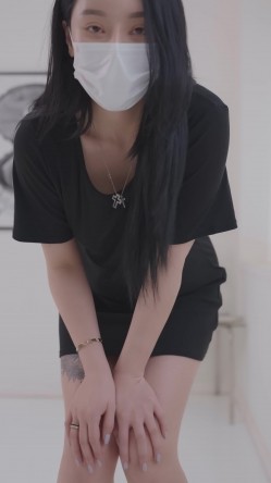 韩国美女性感内衣丝袜换装视频合集 截图15