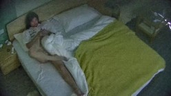 酒店高清偷拍 极品校园纯欲白月光返校迫不及待与男友重温旧日大玩性爱飞行棋输棋吃鸡舔逼 截图7