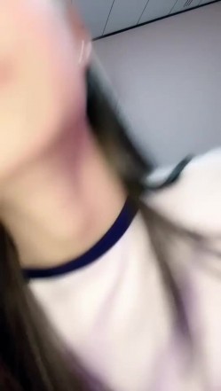 人气女神来袭，明星颜值，大美女，【广州大学生】，身材曼妙前凸后翘，白浆从洞洞流出 截图4