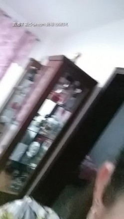 光头强约炮良家少妇全程露脸，小嫂子很享受大哥的抽插，跳弹小高跟情趣，爆草骚逼自慰骚逼呻吟不要错过 截图16