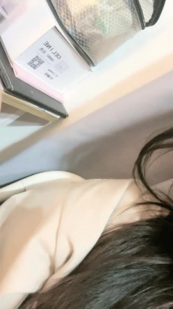 【叶罗丽精灵梦】，19岁师范大学生，青春美少女，完美胴体，人气直接登顶，主打的就是一个粉 截图1