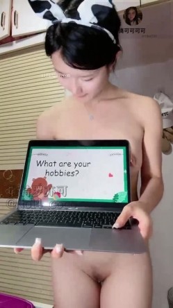 极品露出裸舞啪啪可爱萌气质【英语罗老师】最新付费福利视频 截图1