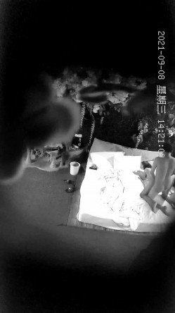 【360系列】9月第五弹【酒店摄像头】最新三对情侣酒店短暂开房啪啪 截图11
