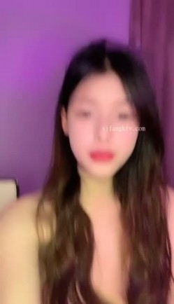 【涵涵和璐璐】刚下海就被干了，懵懂的眼神，少女的肉体，无套内射，爽歪歪，刺激 截图11