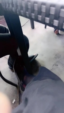 【00后喜欢内射】刚入圈骚母狗 滴蜡调教 户外车震 3P无套轮操~内射 截图5