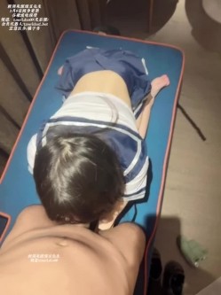 富二代『总华探长的小狗』极上反差校花，很少被人操？ 快醒醒，何止被操？各种都玩到位，3P，灌尿都有。 截图1