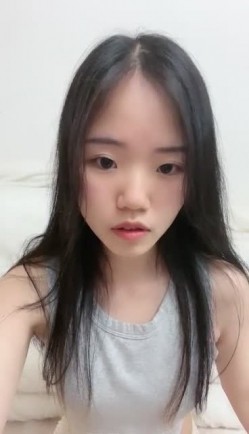 长腿大学生被干了~【汐汐】内裤套头~狂插~小妹妹已经被解锁全部姿势 截图5