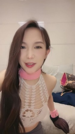 【白云甜】合集，人称小唐嫣的姐姐大尺度秀 气质挺像唐嫣的有木有 十一个小时，惊鸿一现真精彩 截图6