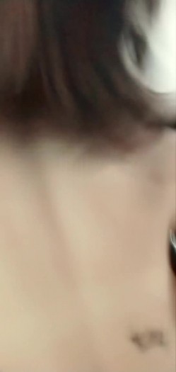 颜值不错美少妇夫妻啪啪秀 床上干到厨房再到阳台上面操上位骑乘 截图12