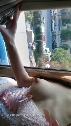【真•镇店之宝】南京超模身材准空姐绝版自慰喷水8v 截图3