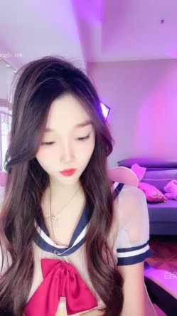 ️神级女神【董小姐】高端女神！模特身材~裸舞~道具自慰~白浆直流！ 截图4