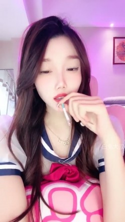 ️神级女神【董小姐】高端女神！模特身材~裸舞~道具自慰~白浆直流！ 截图10