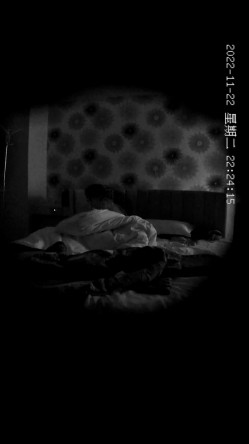 安防酒店偷拍 ️黑丝气质少妇和帅哥偷情 大叔约炮少妇 截图15