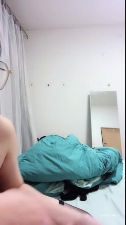 巨乳奶妈少妇和亲妹妹 ️-：有没有预定鲜奶啊，快生了，成为尊贵的梅克萨斯车主，我这展大灯照亮你的鸡巴哈哈哈哈 截图3