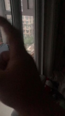 大神的绿奴母狗们，车震户外露出，滴蜡后入打开门看着邻居走廊大战，楼道做爱，威武刺激哦 22V流出！ 截图2