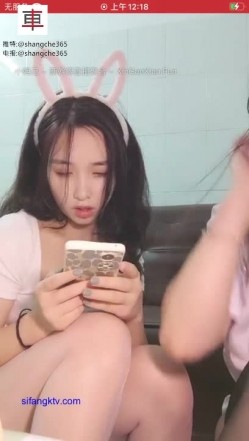 极品高颜冷艳御姐，反差小妈感女主播「金刚护撸娃」「小奶猫」激情淫语撩骚，和姐妹下海大秀，互舔互口假鸡巴互插 截图9