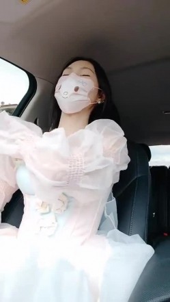 新人良家学生妹，【鱼妹啊】，约炮车震遇阳痿男，第一次太激动，浪费了感情，完美露脸 截图1