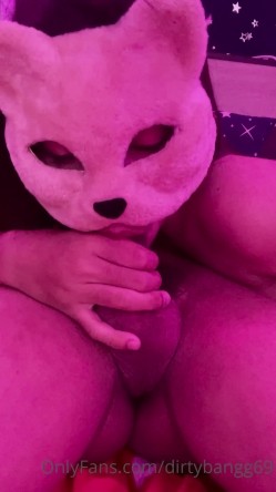 泰国极品小只马人妻「BeNight69」OF大尺度私拍，献妻换妻、多人群P、肛交、三通… 截图5