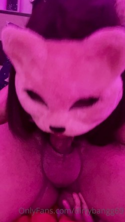 泰国极品小只马人妻「BeNight69」OF大尺度私拍，献妻换妻、多人群P、肛交、三通… 截图8
