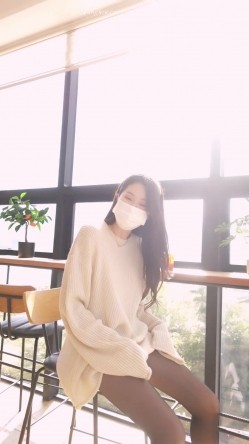 高质量极品网红尤物巅峰女神jena.sis赞助者享有福利视图完美身材各种环境露出放骚挑逗 截图4