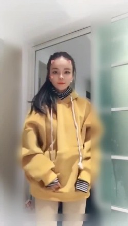 极品网红尤物阿姨洗太绿超高颜值S身形巨乳自拍淫乱生活33V整合4V阴蒂J8抹牙膏打炮肛塞肛交呻吟刺激4 截图12
