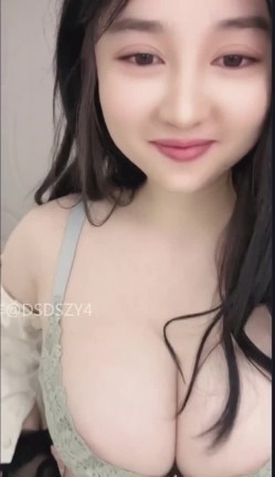 ️极品御姐 爆乳肥臀【南姗】大白美乳全裸大尺度 黄瓜道具自慰 呻吟诱惑喷水 截图2