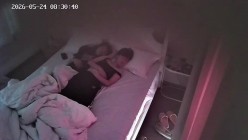 年轻小情侣开房温存 抱在一起接吻温存 扣穴 接着女上位搞完就一起睡了 截图6