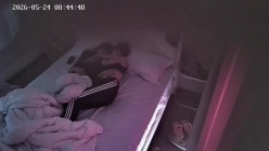 年轻小情侣开房温存 抱在一起接吻温存 扣穴 接着女上位搞完就一起睡了 截图14