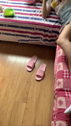 高价良家云盘流出，极品反差女友，爱旅游爱分享，日常生活照及性爱视频 截图3