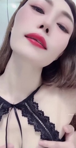 快手主播【内蒙糖宝】新番无内丝定制裸舞 ️顶B舞福利起飞 截图8