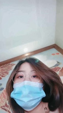 内衣模特超粉穴网红美女『小语儿』极品无毛粉鲍展示 疯狂性爱激情操 无套操粉穴内射 高清源码无水印 截图3