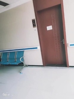 医院B超室对面，被兔兔口硬的肉棍实在硬的难受，扒下兔兔裤袜，握着枪杆就往湿漉漉的蜜穴里怼，疯狂谁能比？ 截图6