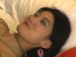 国产SM小合集 制服美女竟然被如此凌辱 且享受高潮般的快感 截图16
