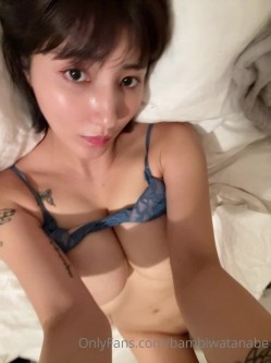 天然巨乳女神，号称第一美臀【渡辺万美】视图福利，一对车大灯又软又弹 截图2