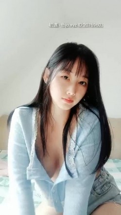 清纯美女主播【援交大学生】胸圆圆，可以约，抖胸叫骚诱惑，乳沟真的好美呀！ 截图9