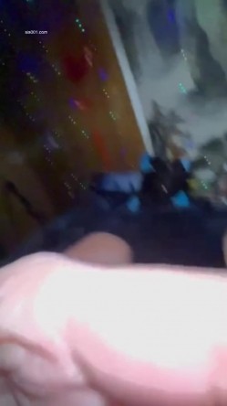 眼镜熟女阿姨吃鸡啪啪 啊啊用力 爱肛交的阿姨老规矩先口再爆老菊花 操的老腿发抖 内射 截图12
