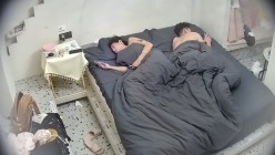 民宿酒店 邻家小妹气质 女神的颜值 白天跟男友出去玩了一天 可能有点累 没有打炮 看看裸体吧 截图14