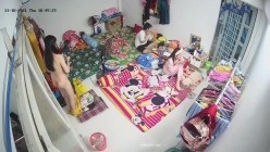 10月最新流出【破解摄像头】 ️监控下的女生宿舍日常洗澡换衣服 截图4