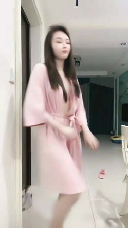 S级身材露脸反差婊【170小姨子】全裸三点裸舞，搔首弄姿劲爆舞姿给力 截图3