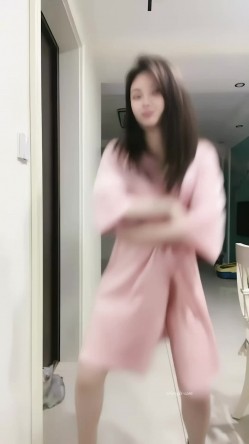 S级身材露脸反差婊【170小姨子】全裸三点裸舞，搔首弄姿劲爆舞姿给力 截图5