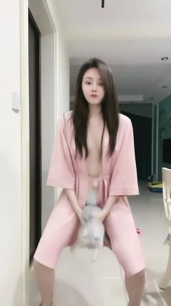 S级身材露脸反差婊【170小姨子】全裸三点裸舞，搔首弄姿劲爆舞姿给力 截图8