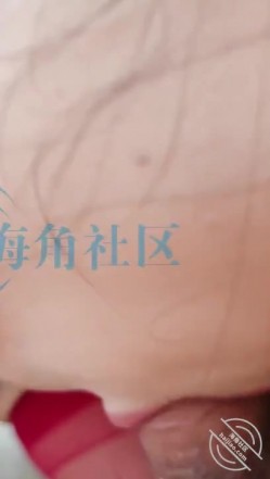 嫂子吊带红丝配上齐逼小短裤，露天被小叔子调教 截图5