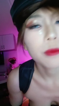 【你老婆没我骚】不骚V你50，当代狐狸精，大眼甜妹骚气裸舞，颜值顶，模特身材，八字奶 截图9