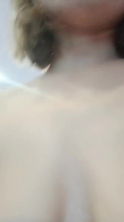 【你老婆没我骚】不骚V你50，当代狐狸精，大眼甜妹骚气裸舞，颜值顶，模特身材，八字奶 截图16