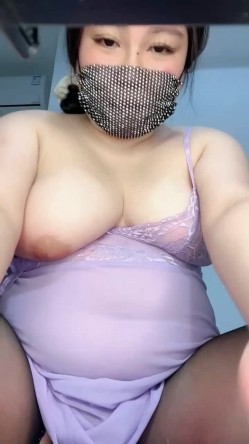 超级BBW肥坦『肥肥的馒头』爆乳大骚货情趣内衣自慰 天然硕大的极品馒头逼难得一见 截图6