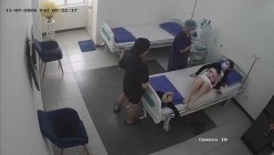 私房最新流出黑客【破解摄像头】隆乳整形诊所 家居视频 妇科检查 截图3