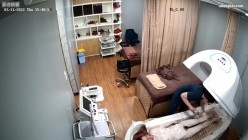 监控破解偷拍全裸做SPA的少妇 截图13